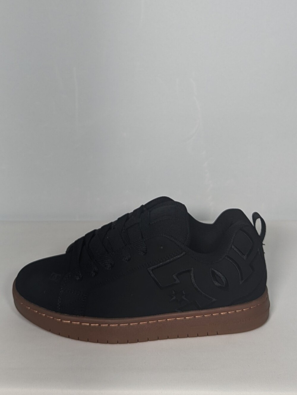 NEW DC Mens Court Graffik sz 9 black